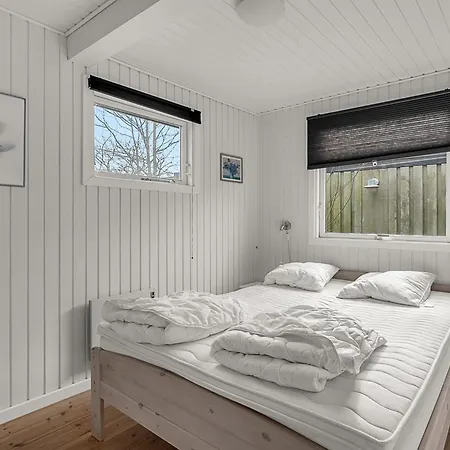 Kjeld - 210m From The Sea By Interhome
